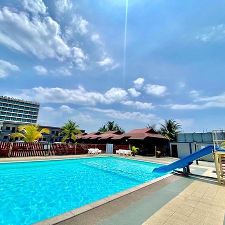 Langgura Baron Resort Pantai Cenang  Exterior foto