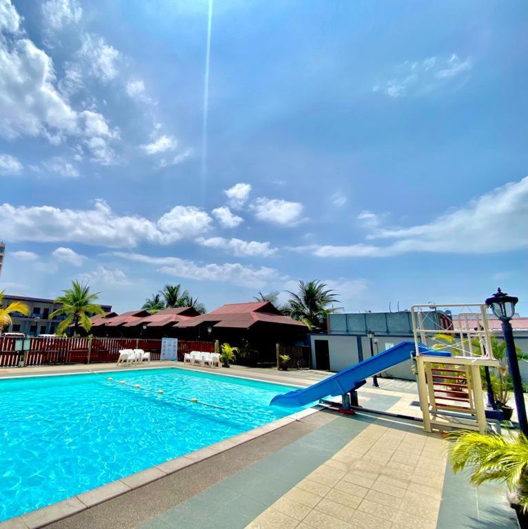 Langgura Baron Resort Pantai Cenang  Exterior foto